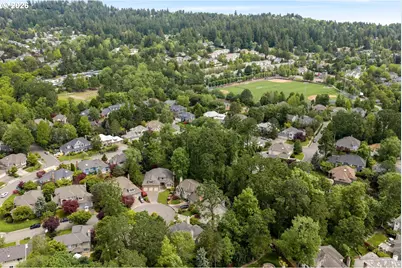5444 Westfield Ct, Lake Oswego, OR 97035 - Photo 48