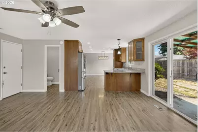 2051 Lafayette St, Albany, OR 97322 - Photo 10