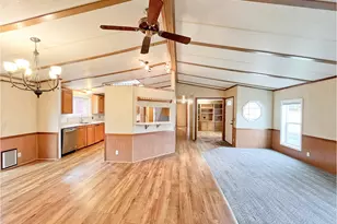 950 Pomona St, The Dalles, OR 97058 - Photo 2