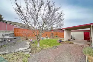 950 Pomona St, The Dalles, OR 97058 - Photo 14