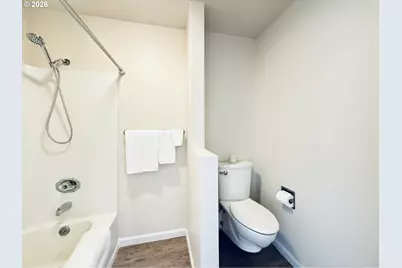 743 Marine View Dr, Longview, WA 98632 - Photo 22