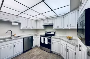 743 Marine View Dr, Longview, WA 98632 - Photo 4