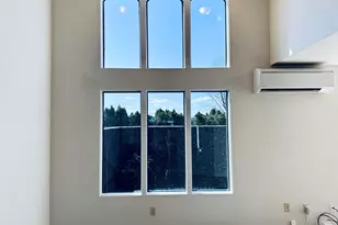 743 Marine View Dr, Longview, WA 98632 - Photo 2