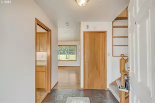 6788 SE Molt St, Milwaukie, OR 97267 - Photo 2