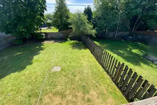 1725 SE Blairmont Dr, Vancouver, WA 98683 - Photo 8