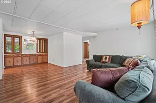 39202 Camp Creek Rd, Springfield, OR 97478 - Photo 12