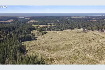 Lois Ln, Bandon, OR 97411 - Photo 10