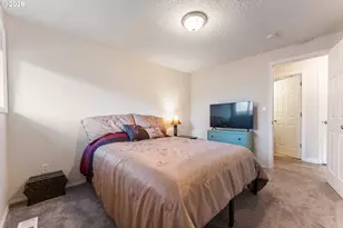 1893 NE 12th Ave, Hillsboro, OR 97124 - Photo 24