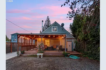 299 SW 3rd Ave, Canby, OR 97013 - Photo 1