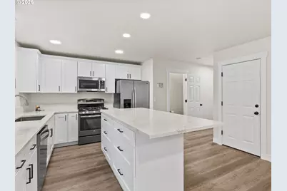 9613 NE 26th Pl, Vancouver, WA 98665 - Photo 12