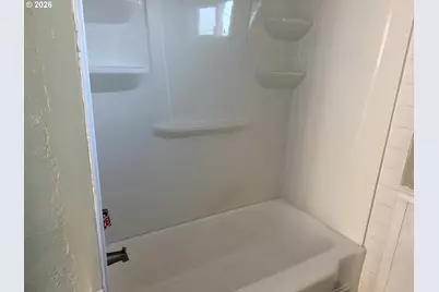 591 Wayne Dr N, Keizer, OR 97303 - Photo 14