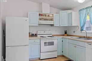 63431 Jerome Rd, Coos Bay, OR 97420 - Photo 16