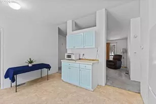 63431 Jerome Rd, Coos Bay, OR 97420 - Photo 18