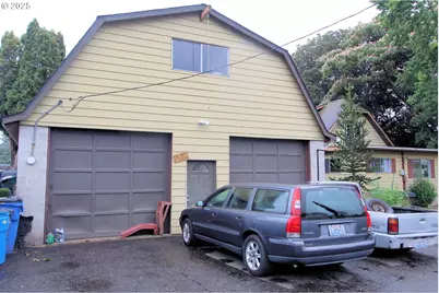 1913 E St, Washougal, WA 98671 - Photo 34