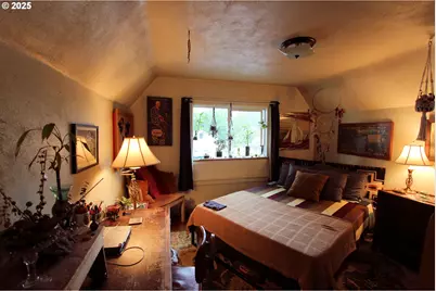 1913 E St, Washougal, WA 98671 - Photo 14