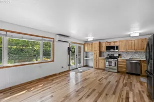 271 Anita Ln, Glide, OR 97443 - Photo 10
