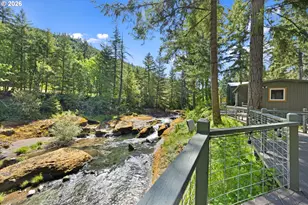 271 Anita Ln, Glide, OR 97443 - Photo 24