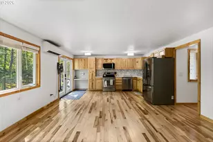 271 Anita Ln, Glide, OR 97443 - Photo 10