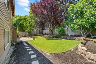 2233 NW 159th Pl, Beaverton, OR 97006 - Photo 36