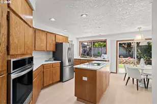 2233 NW 159th Pl, Beaverton, OR 97006 - Photo 10