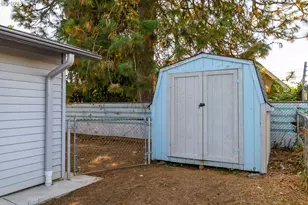 6633 SE 83rd Ave, Portland, OR 97266 - Photo 28