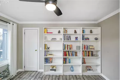 7518 SE Evergreen St, Portland, OR 97206 - Photo 18