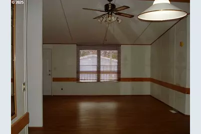 241 Twin Oaks Loop, Winston, OR 97496 - Photo 4