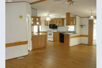 241 Twin Oaks Loop, Winston, OR 97496 - Photo 10