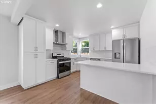 2505 N Winchell St, Portland, OR 97217 - Photo 6