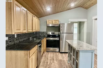 1545 Underwood Ave, Coos Bay, OR 97420 - Photo 8