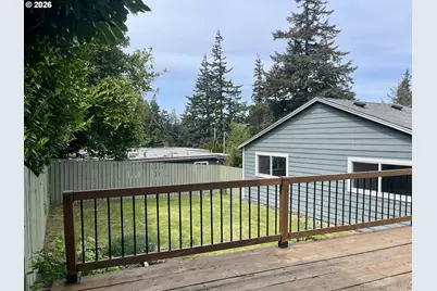 1545 Underwood Ave, Coos Bay, OR 97420 - Photo 34
