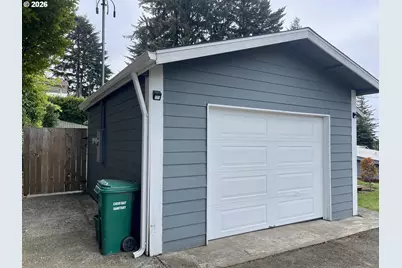 1545 Underwood Ave, Coos Bay, OR 97420 - Photo 6