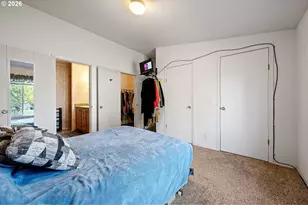 300 S 7th St, Creswell, OR 97426 - Photo 10