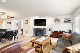 3926 Carman Dr, Lake Oswego, OR 97035 - Photo 8