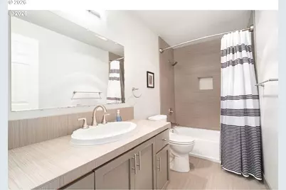 3926 Carman Dr, Lake Oswego, OR 97035 - Photo 16