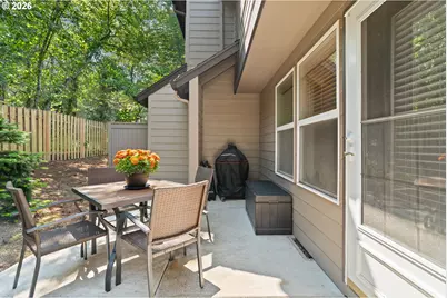 3926 Carman Dr, Lake Oswego, OR 97035 - Photo 12