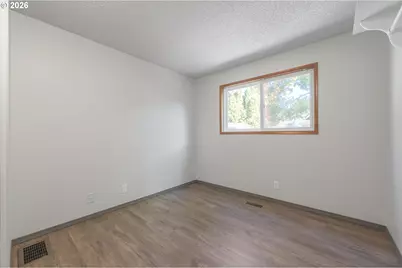 1180 Brockton Pl, Eugene, OR 97404 - Photo 16