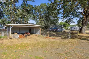 267 NW Woods Ln, Dallas, OR 97338 - Photo 32
