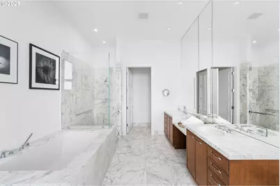 1001 NW Lovejoy St #PH-3, Portland, OR 97209 - Photo 24