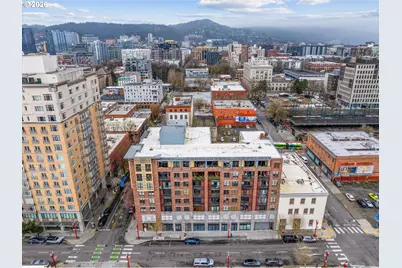 411 NW Flanders St #805, Portland, OR 97209 - Photo 1