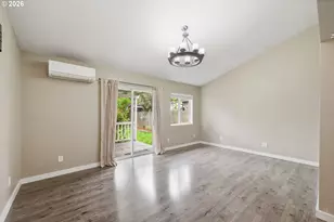 845 25th Pl, Springfield, OR 97477 - Photo 6