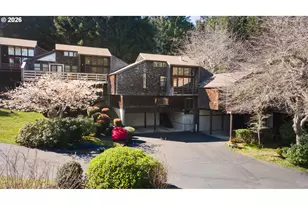 1320 Ingersoll St, Coos Bay, OR 97420 - Photo 4