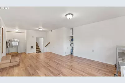 1320 Ingersoll St, Coos Bay, OR 97420 - Photo 38