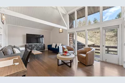 1320 Ingersoll St, Coos Bay, OR 97420 - Photo 16