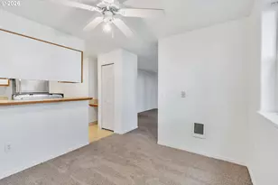 4614 W Powell Blvd, Gresham, OR 97030 - Photo 10