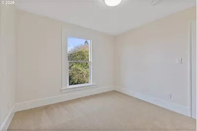 3102 NE Dekum St, Portland, OR 97211 - Photo 38