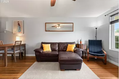 7300 NE 44th Way #L21, Vancouver, WA 98662 - Photo 6