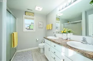 177 SW Mt Mazama St, McMinnville, OR 97128 - Photo 30