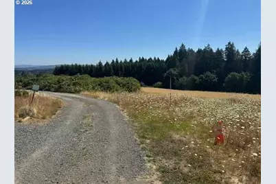 14270 SW Meeker Ter, Hillsboro, OR 97123 - Photo 14