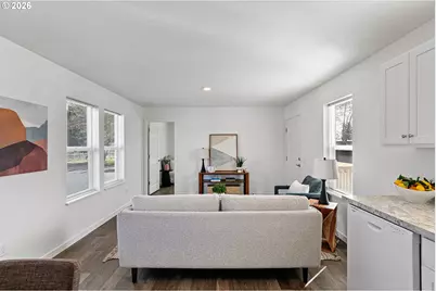 1085 W 1st Ave #J, Junction City, OR 97448 - Photo 10